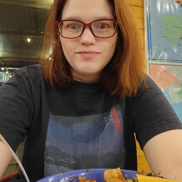 Meet your Posher, Roxie - Picture 3 of 10